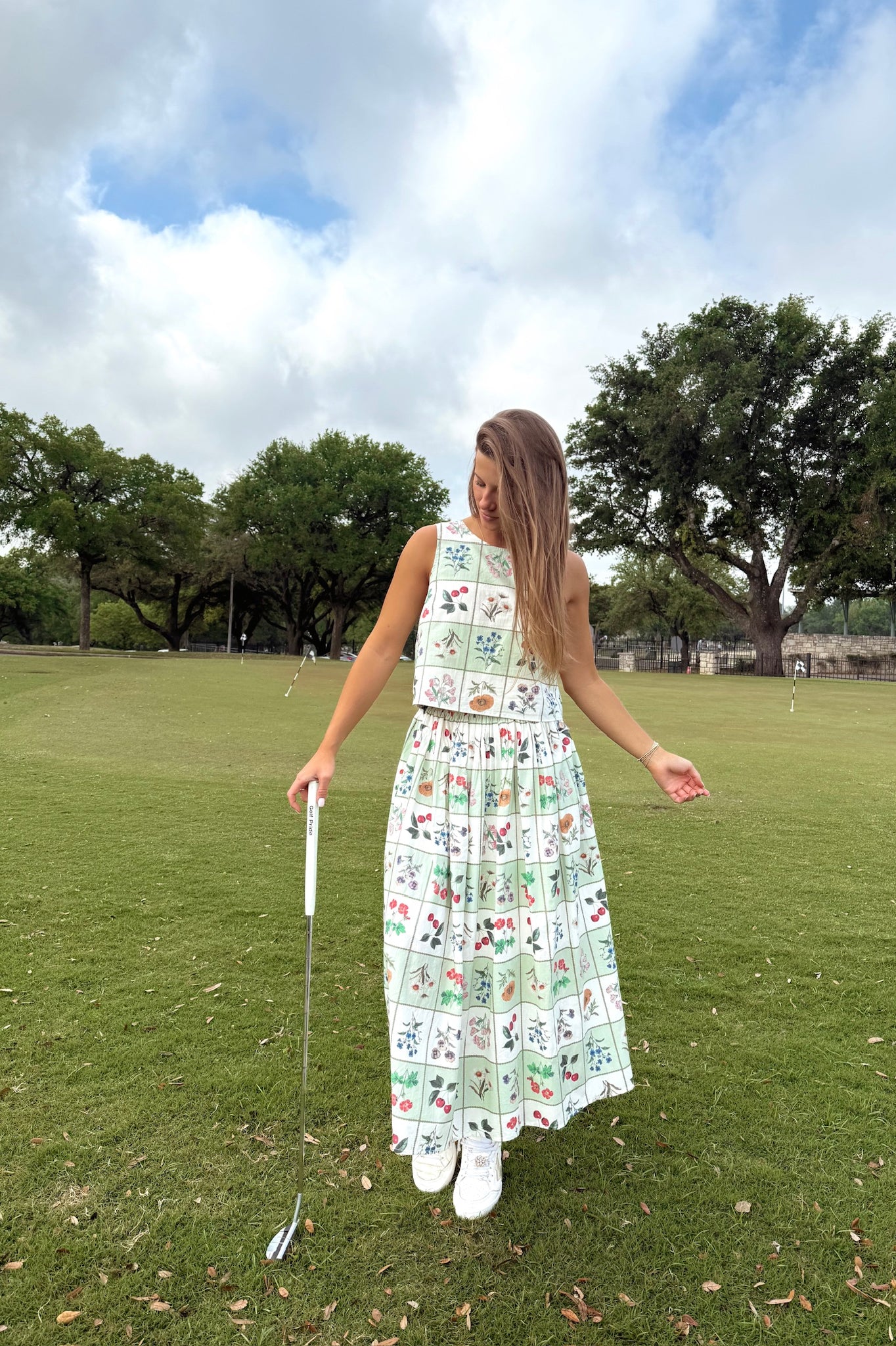 midi golf dress What to Wear to a Golf Tournament: From a Golf Family