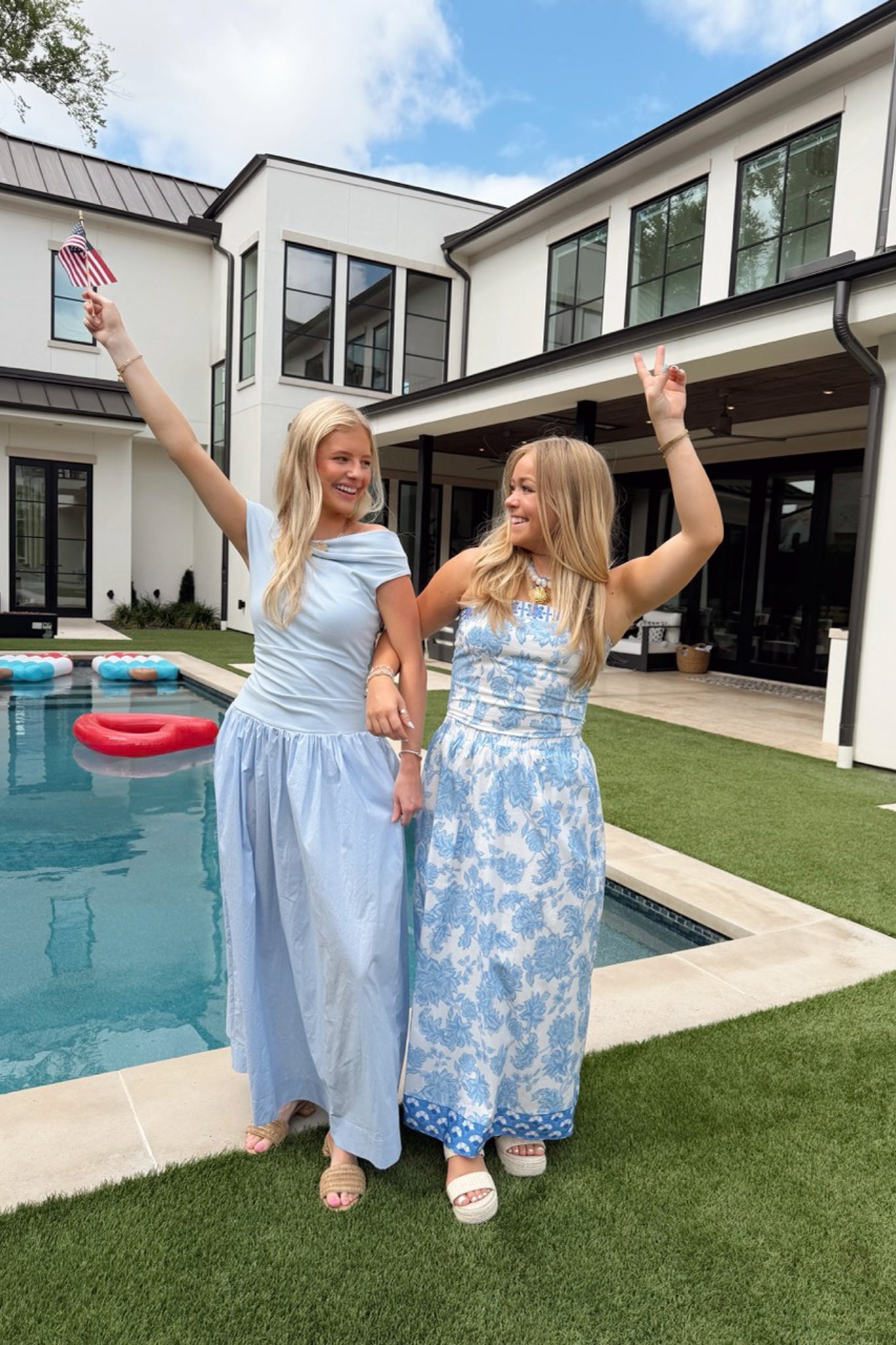 Lake Day Essential Dress - White – The Impeccable Pig